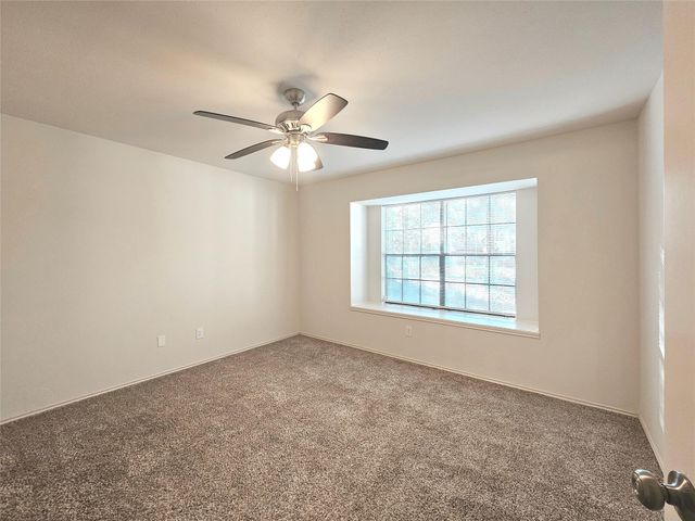 80 Fallenstone Drive, The Woodlands, TX 77381