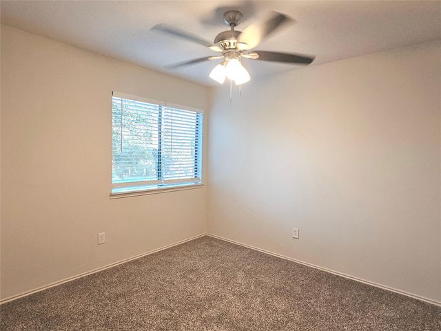 80 Fallenstone Drive, The Woodlands, TX 77381