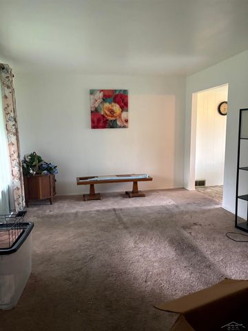 1315 Dillon Street, Saginaw, MI 48601