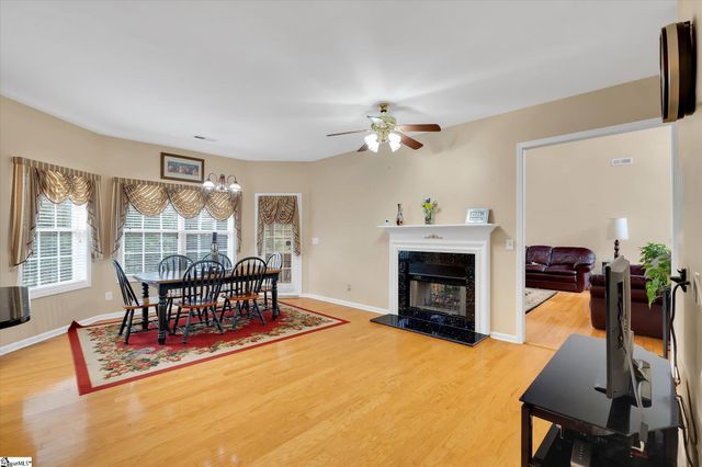 200 Dothan Court, Greenville, SC 29607