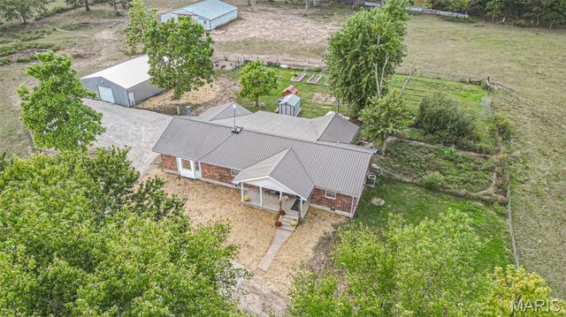 12601 County Road 2170, St James, MO 65559