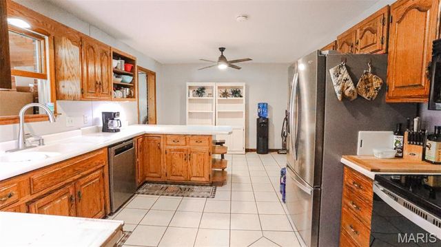 12601 County Road 2170, St James, MO 65559