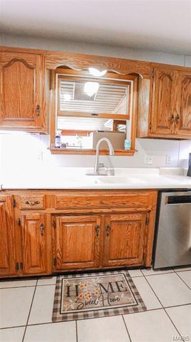 12601 County Road 2170, St James, MO 65559