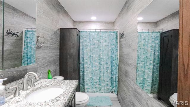 12601 County Road 2170, St James, MO 65559