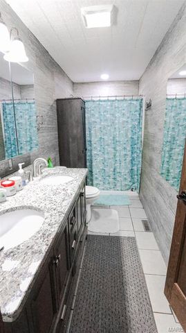 12601 County Road 2170, St James, MO 65559