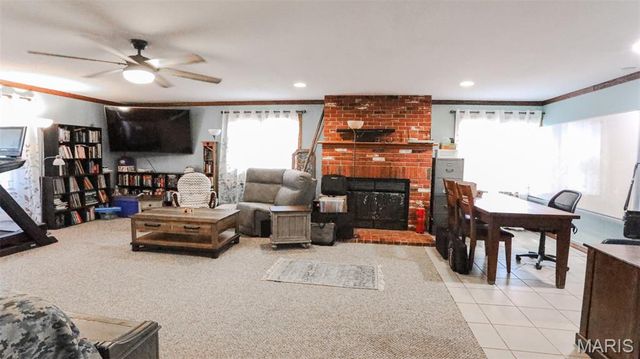 12601 County Road 2170, St James, MO 65559