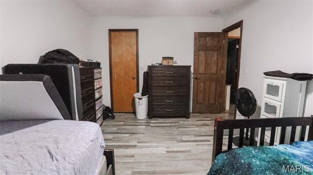 12601 County Road 2170, St James, MO 65559