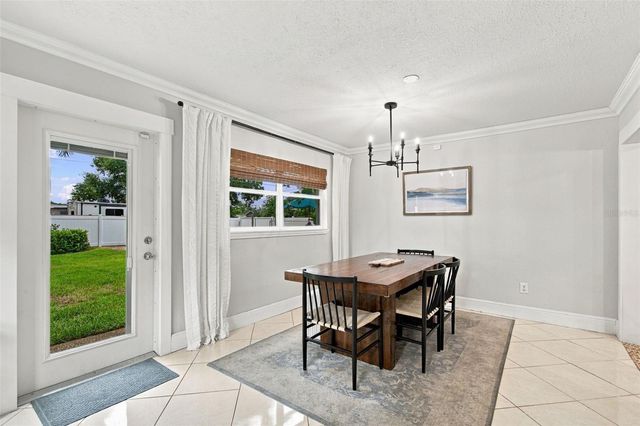 5601 15TH AVENUE N, St Petersburg, FL 33710