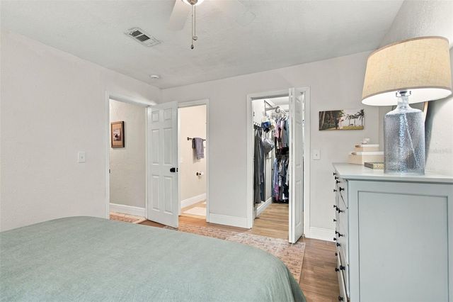 5601 15TH AVENUE N, St Petersburg, FL 33710