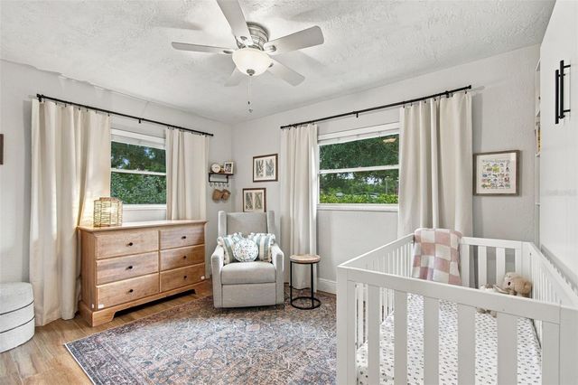 5601 15TH AVENUE N, St Petersburg, FL 33710