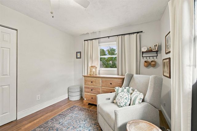 5601 15TH AVENUE N, St Petersburg, FL 33710