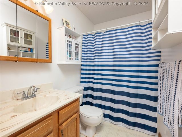 121 Allen Court, Tornado, WV 25202