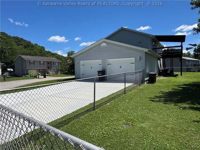 121 Allen Court, Tornado, WV 25202