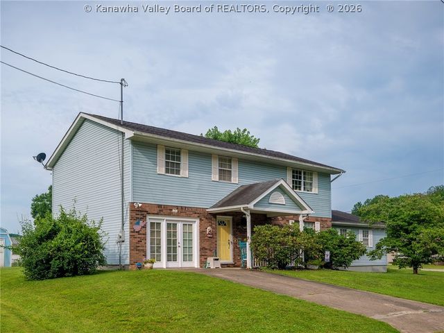 121 Allen Court, Tornado, WV 25202