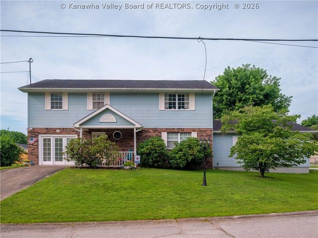 121 Allen Court, Tornado, WV 25202
