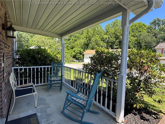 121 Allen Court, Tornado, WV 25202