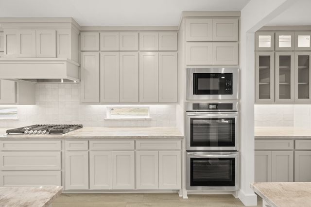 341 Loretta Lane, Burleson, TX 76028