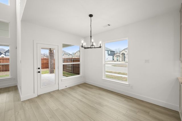 341 Loretta Lane, Burleson, TX 76028