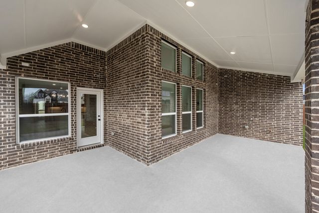 341 Loretta Lane, Burleson, TX 76028