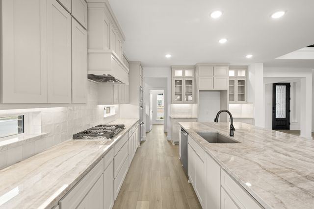 341 Loretta Lane, Burleson, TX 76028