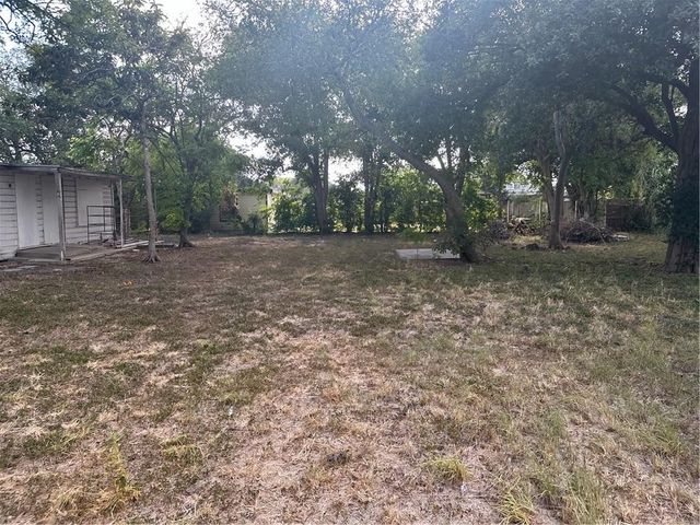 1311-1315 Morris Ave, Corpus Christi, TX 78401