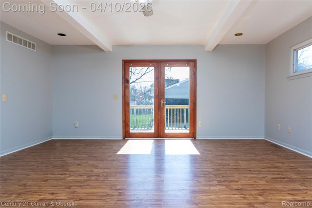 22223 Military Street, Dearborn, MI 48124