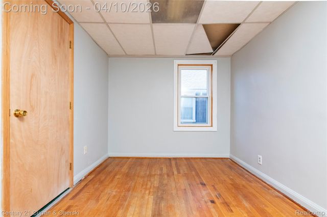 22223 Military Street, Dearborn, MI 48124