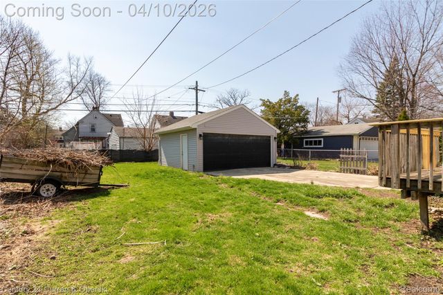 22223 Military Street, Dearborn, MI 48124