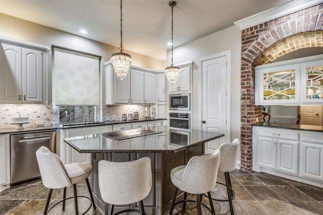 8308 Turtleback Court, Mckinney, TX 75070