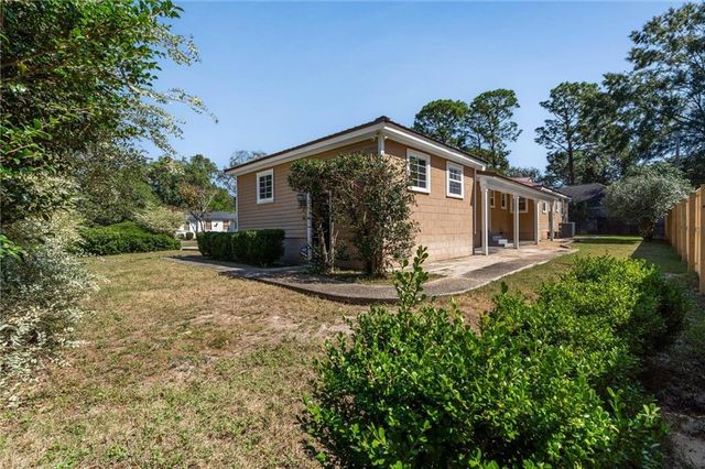 5257 Greenwood Lane, Mobile, AL 36608