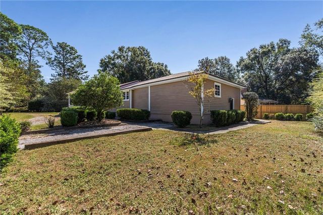 5257 Greenwood Lane, Mobile, AL 36608