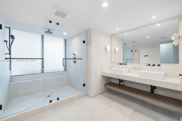 5875 Collins Ave 501, Miami Beach, FL 33140