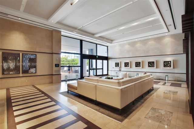 5875 Collins Ave 501, Miami Beach, FL 33140