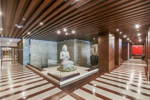 5875 Collins Ave 501, Miami Beach, FL 33140