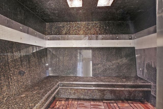 5875 Collins Ave 501, Miami Beach, FL 33140