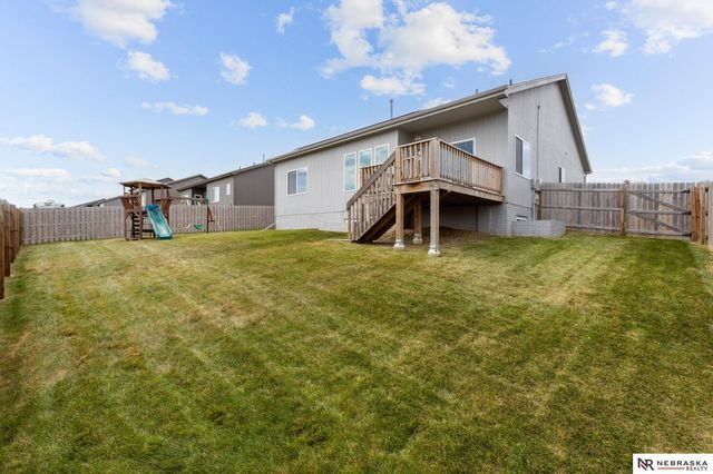 11705 S 113th Street, Papillion, NE 68046