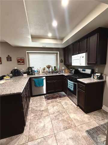 3953 Salt Creek, Ontario, CA 91761