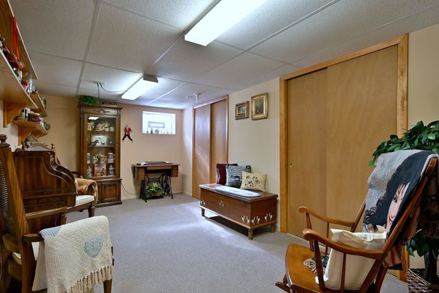 1031 S Belmont Avenue, Arlington Heights, IL 60005