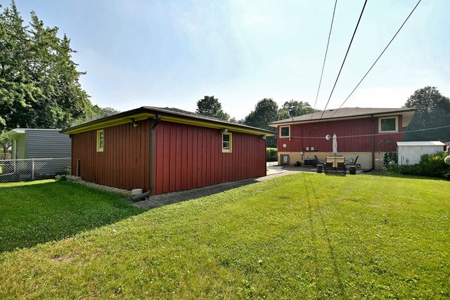 1031 S Belmont Avenue, Arlington Heights, IL 60005