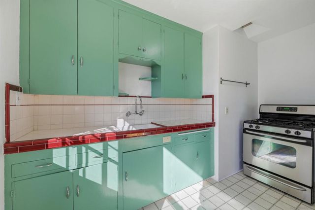 711 W Pennsylvania Avenue, San Diego, CA 92103