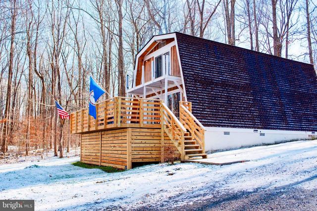 1659 S LAKESHORE DR, Louisa, VA 23093