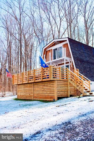 1659 S LAKESHORE DR, Louisa, VA 23093