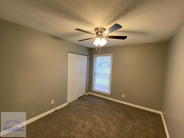 621 Georgia Avenue, Hinesville, GA 31313