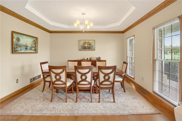 180 Mallard Creek Run, Lagrange, OH 44050