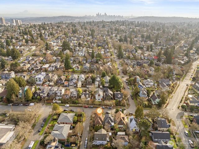 2310 N 65th Street, Seattle, WA 98103