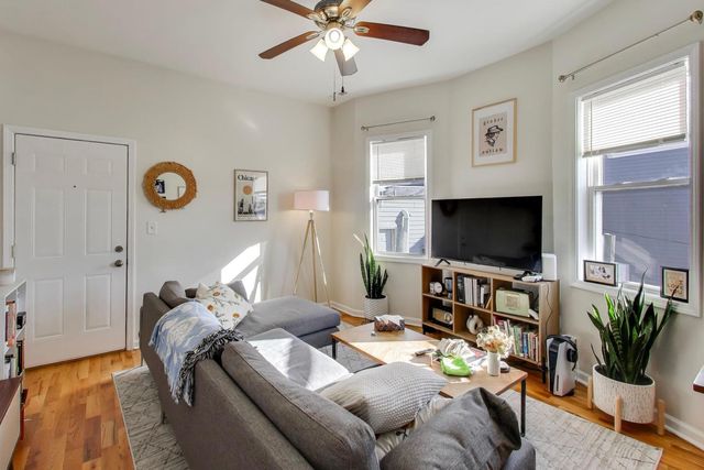 1620 N SPAULDING Avenue, Chicago, IL 60647