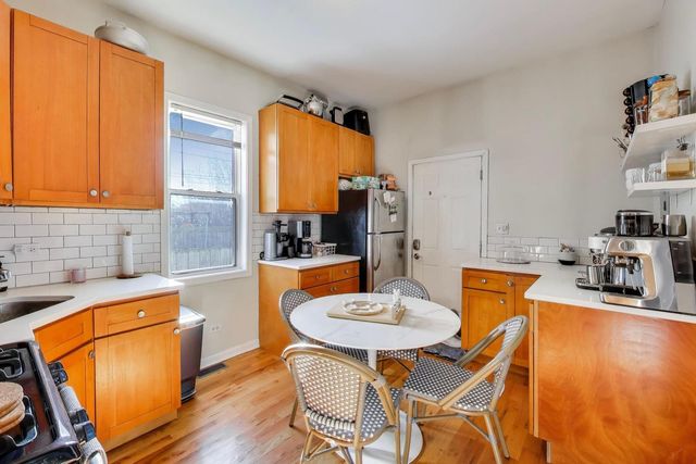 1620 N SPAULDING Avenue, Chicago, IL 60647