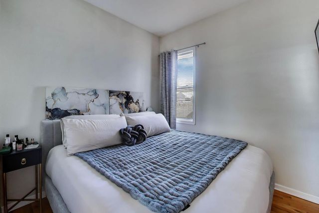 1620 N SPAULDING Avenue, Chicago, IL 60647