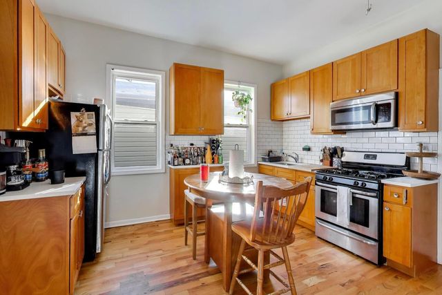 1620 N SPAULDING Avenue, Chicago, IL 60647