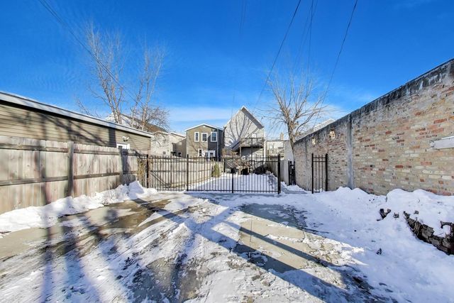 1620 N SPAULDING Avenue, Chicago, IL 60647